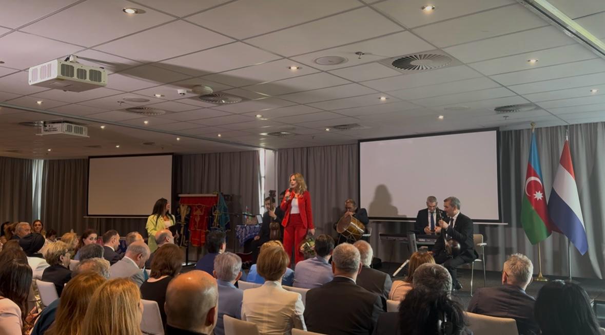 Coordination Council of Azerbaijanis in Netherlands and Belgium holds meeting (PHOTO)