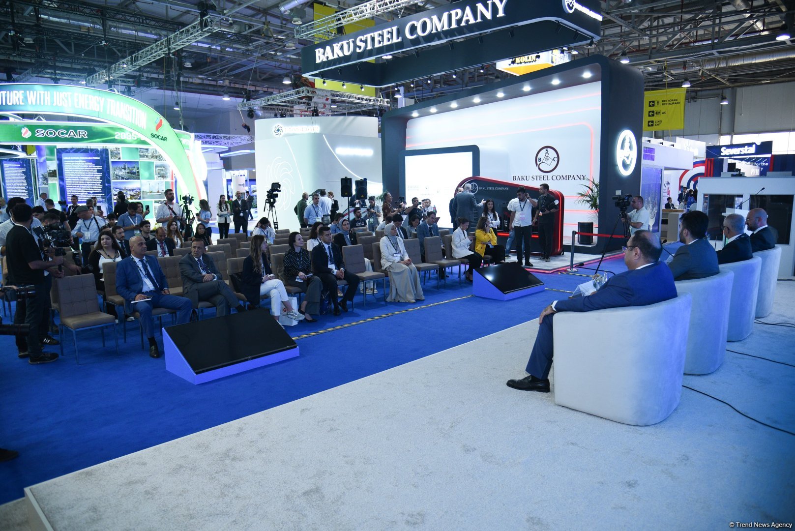 Baku Energy Week hosts panel session on sustainability in energy industry (PHOTO)
