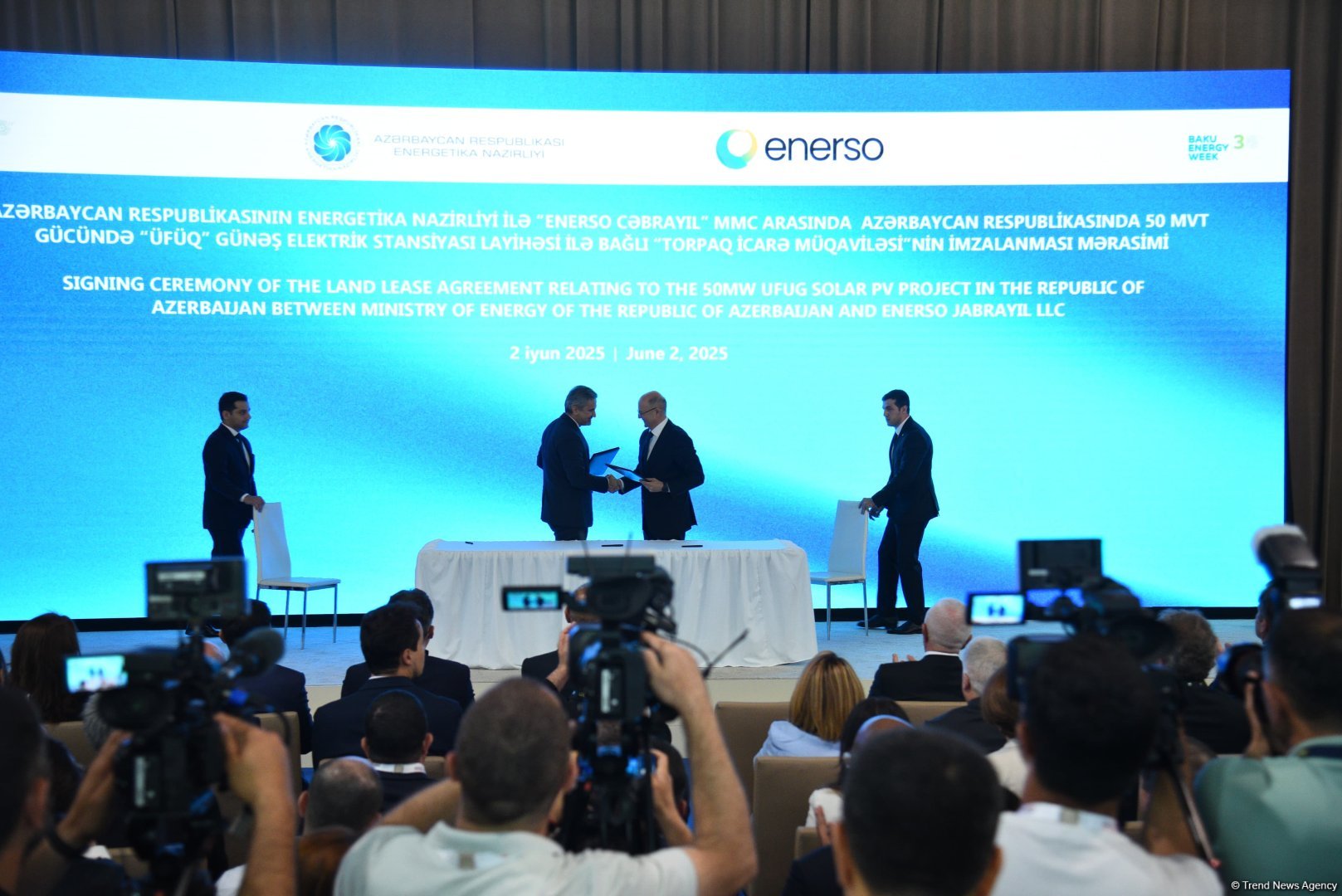 Azerbaijan signs solar agreements during Caspian Oil and Gas Exhibition
