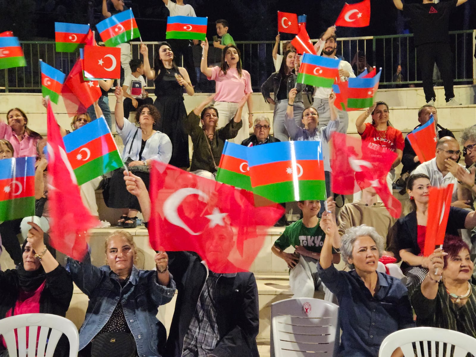 Türkiye's Izmir shines with vivid Azerbaijani culture at Independence Day concert (PHOTO)