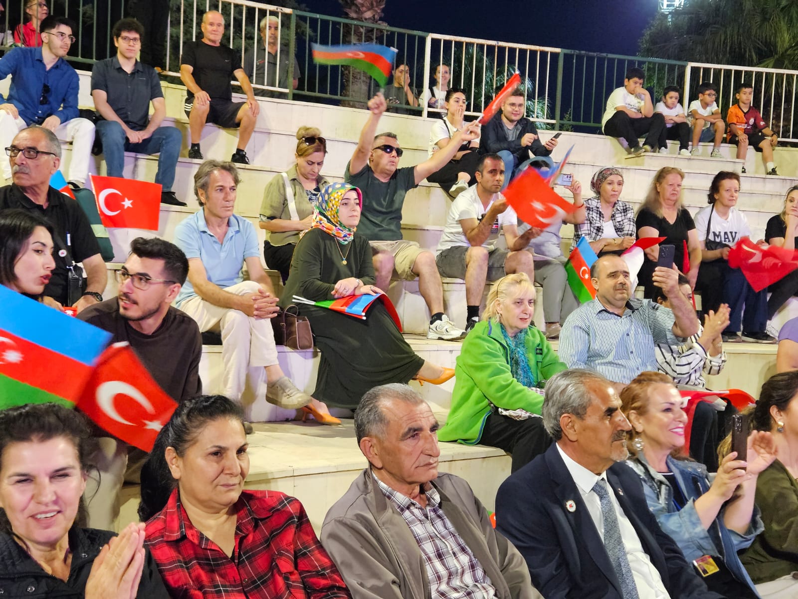 Türkiye's Izmir shines with vivid Azerbaijani culture at Independence Day concert (PHOTO)