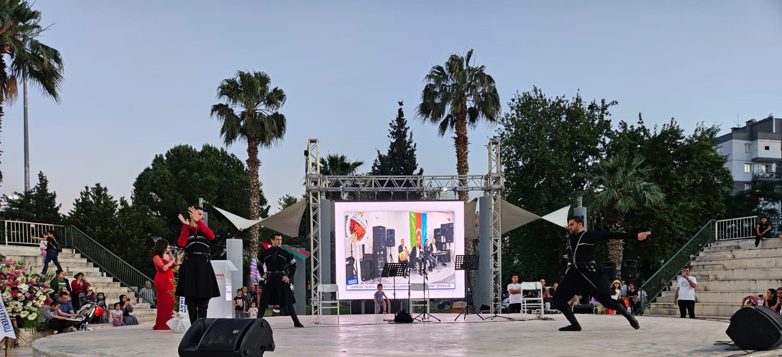 Türkiye's Izmir shines with vivid Azerbaijani culture at Independence Day concert (PHOTO)