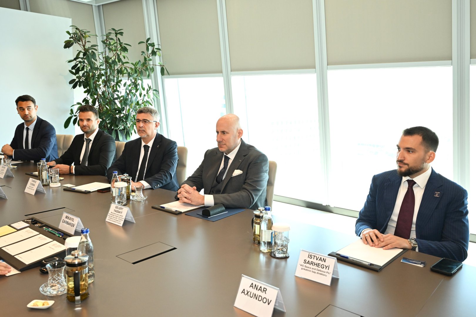 Azerbaijan, Hungary brainstorm transport and transit co-op expansion (PHOTO)