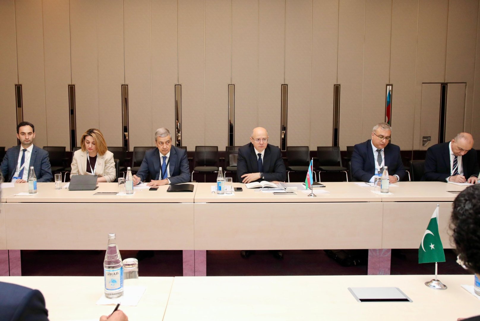 Azerbaijan, Pakistan set sights on expanding energy cooperation (PHOTO)