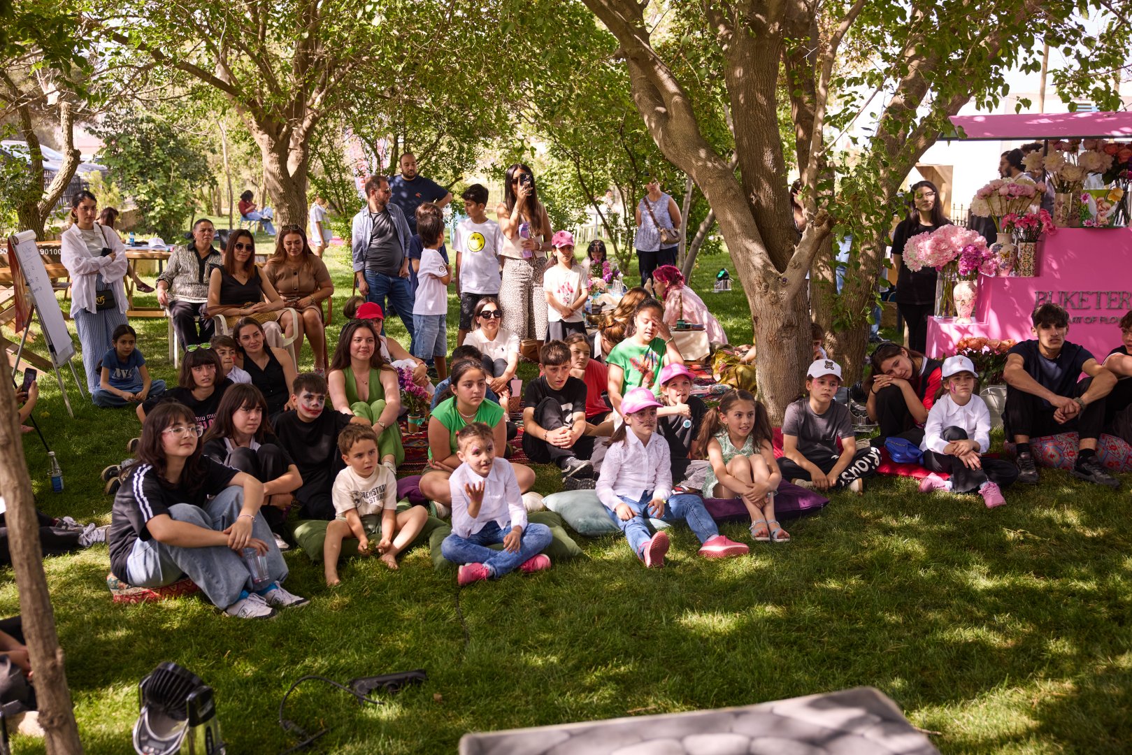 Spring festival “Force of Love” held in Baku (PHOTO)