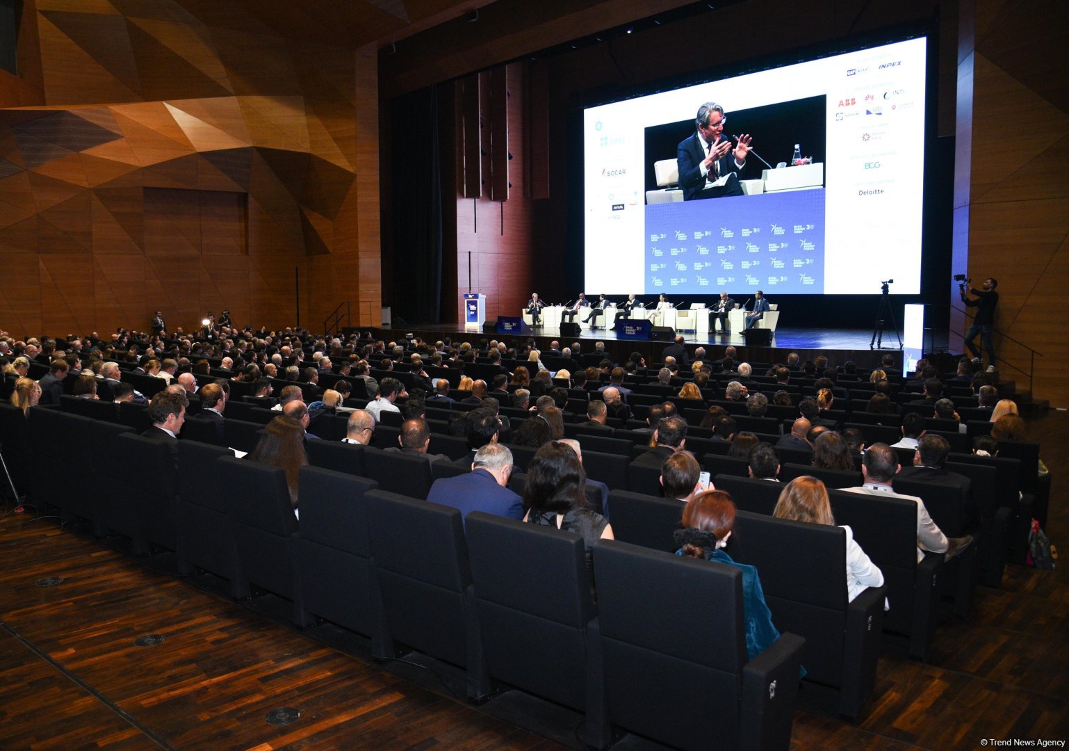 First day of Azerbaijan's Baku Energy Forum wraps up (PHOTO)