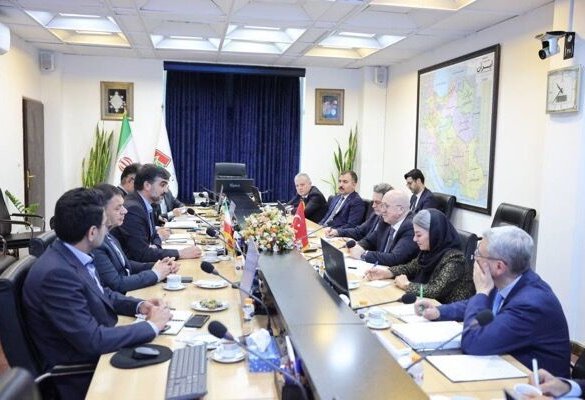 Iran, Türkiye intend to increase cooperation to boost trade turnover