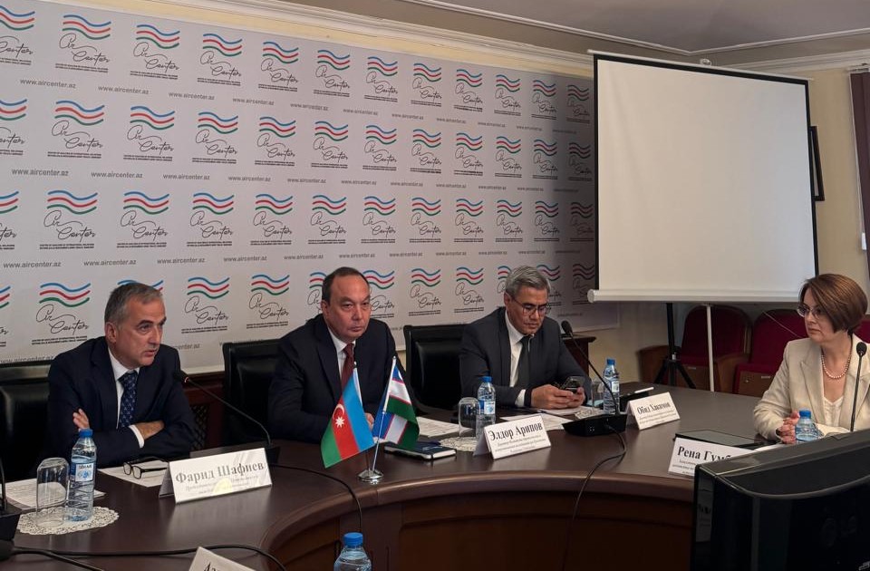 Uzbekistan considerably boosts transit through Azerbaijan
