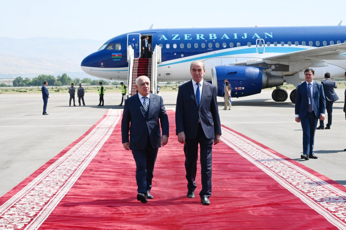Azerbaijani PM pays working visit to Tajikistan's Dushanbe