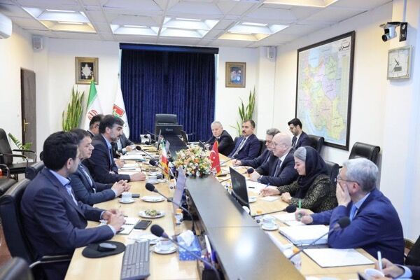 Iran, Türkiye intend to increase cooperation to boost trade turnover