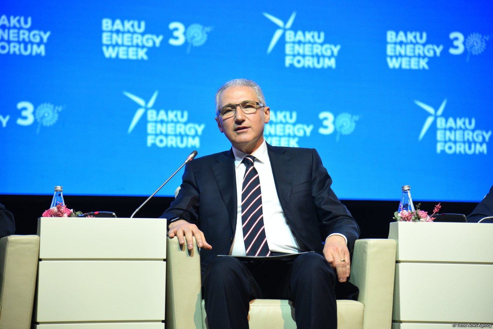 Second day of Baku Energy Forum wraps up (PHOTO)