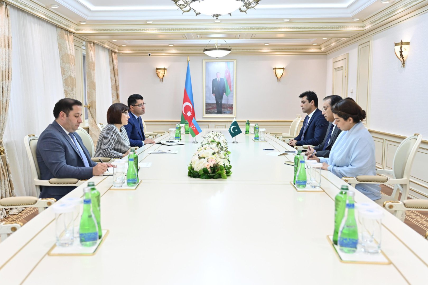 Azerbaijan openly stands in solidarity with Pakistan amid tensions with India - speaker (PHOTO)