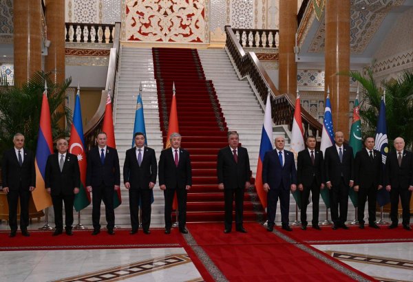 Azerbaijani PM engages in high-level CIS talks with Tajikistan’s President (PHOTO)
