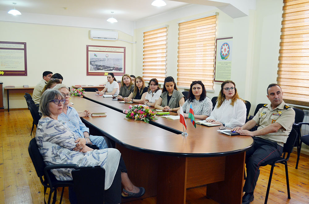 Polish delegation visits Military Institute in Azerbaijan's Baku (PHOTO)