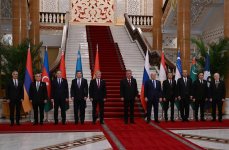 Azerbaijani PM engages in high-level CIS talks with Tajikistan’s President (PHOTO)
