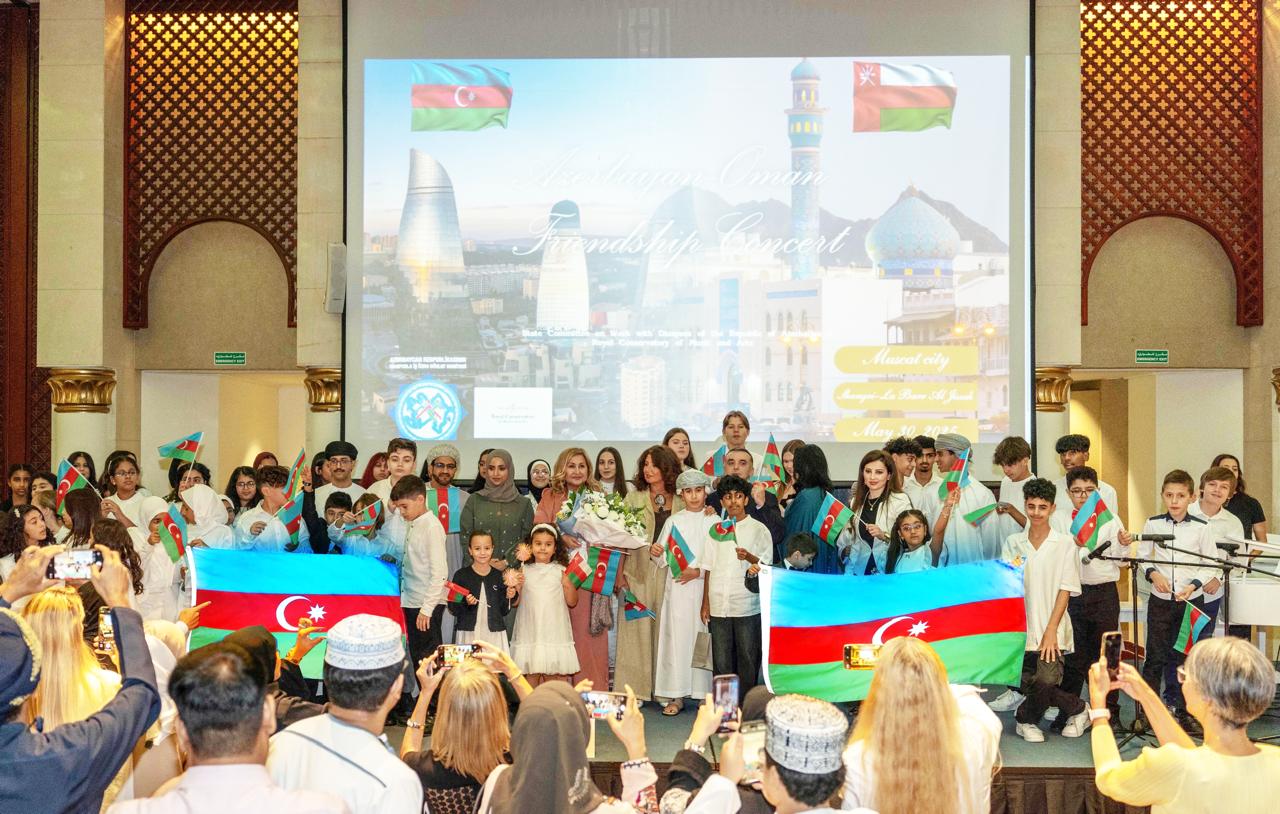 Muscat’s stage lights up with Azerbaijan-Oman friendship concert (PHOTO)