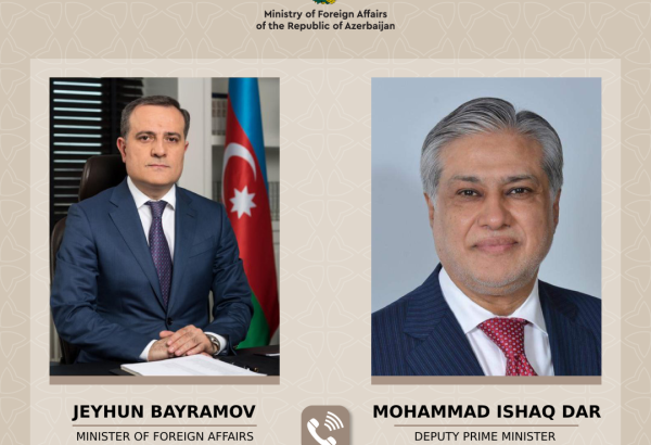 Azerbaijani, Pakistani FMs discuss preparations for ECO Summit in Baku