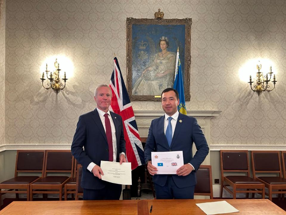 Kazakhstan, UK forge stronger defense links through fresh military pact
