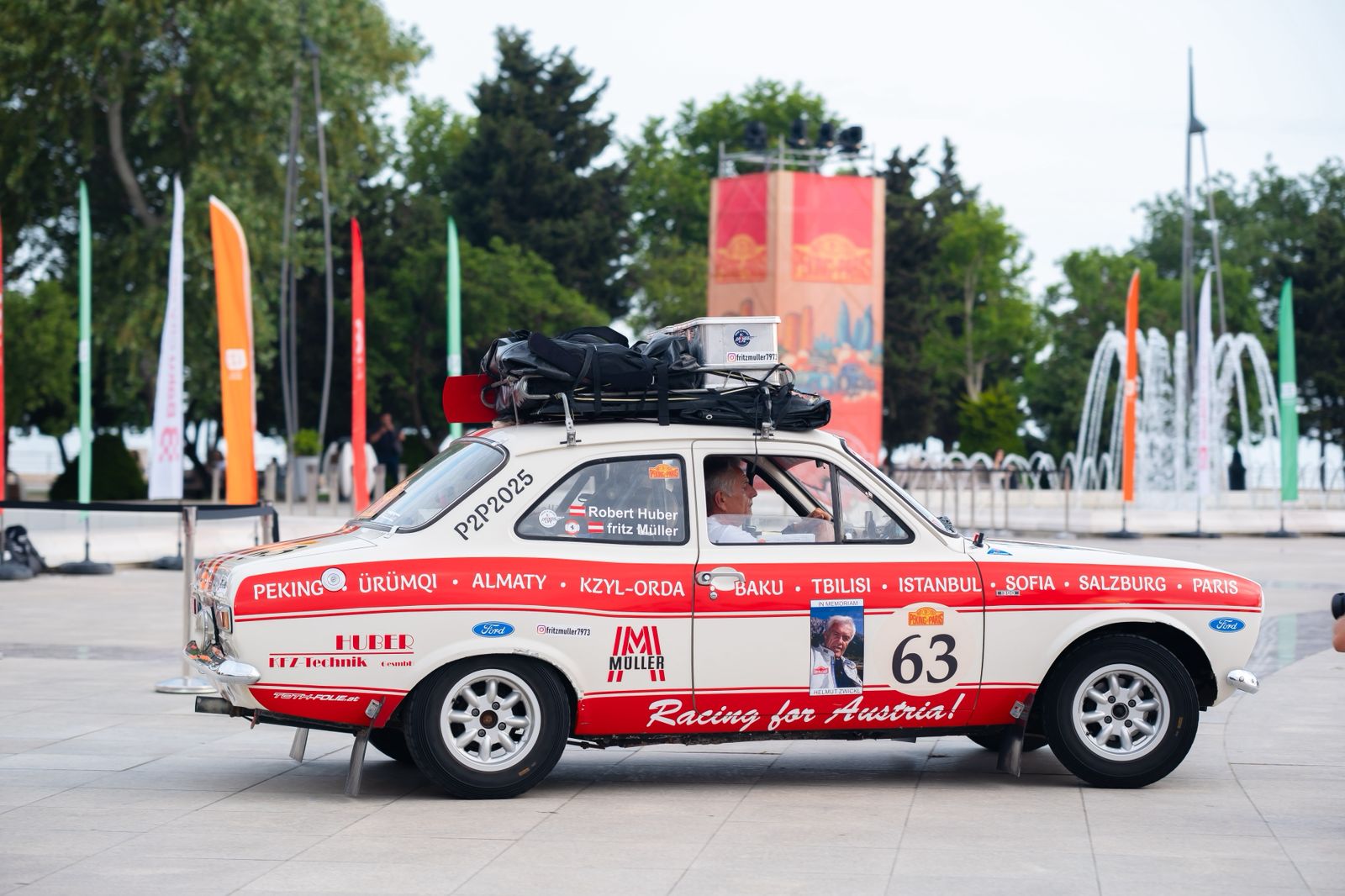 Peking to Paris Motor Challenge returns to Azerbaijan (PHOTO)