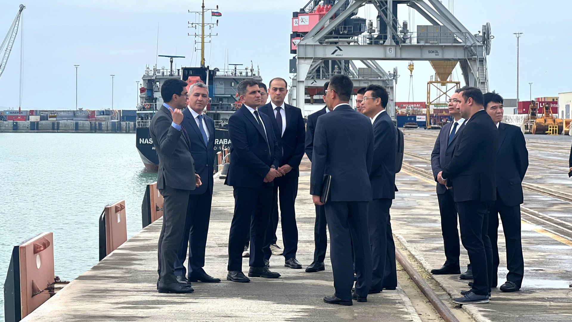 Chinese delegation familiarizes itself with multimodal capabilities of Baku port (PHOTO)