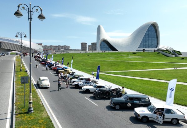 Azerbaijani stage of Peking to Paris Motor Challenge starts at Heydar Aliyev Center (PHOTO)