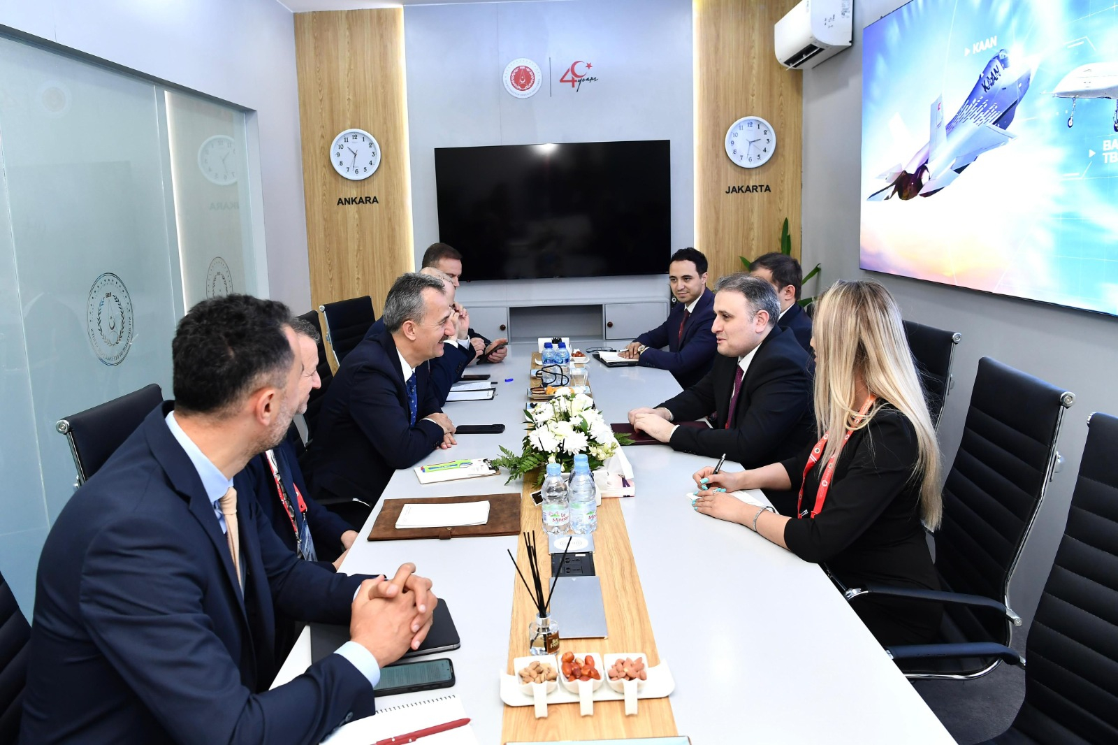 Azerbaijan explores broader defense industry cooperation at regional exhibition in Indonesia (PHOTO)