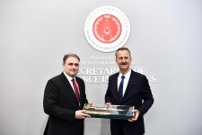 Azerbaijan explores broader defense industry cooperation at regional exhibition in Indonesia (PHOTO)