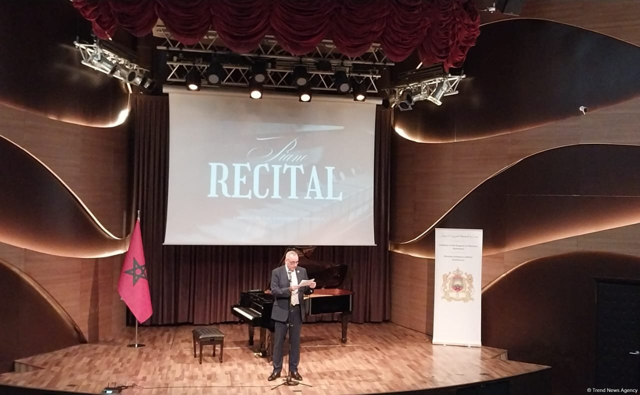 Moroccan pianist graces Baku stage for Int'l Day of Dialogue among Civilizations (PHOTO)
