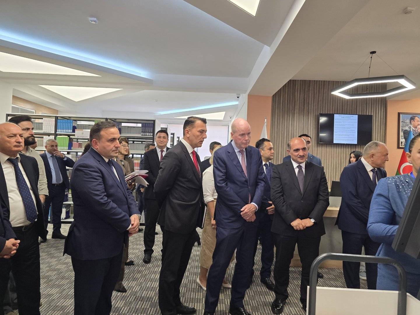 bp unveils modern digital library at AzTU as part of social investment initiative (PHOTO)