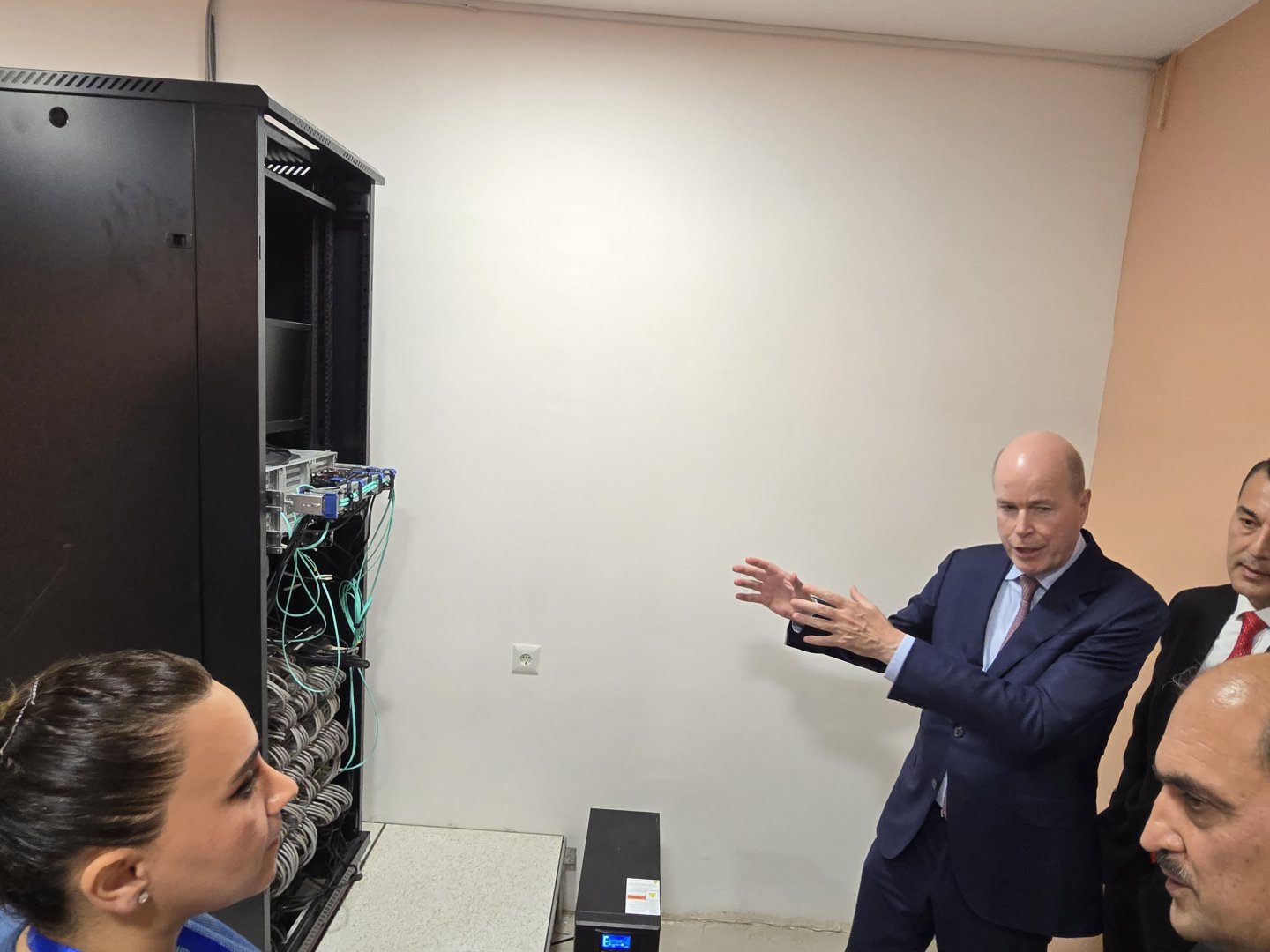 bp unveils modern digital library at AzTU as part of social investment initiative (PHOTO)