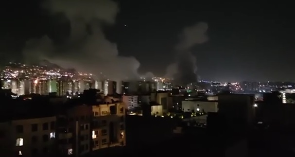 Israel launches air strike on Iranian territory (VIDEO)