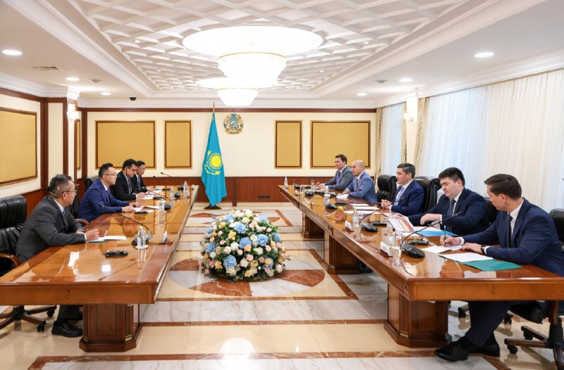 Kazakhstan, China's Geo-Jade Petroleum discuss collaboration prospects