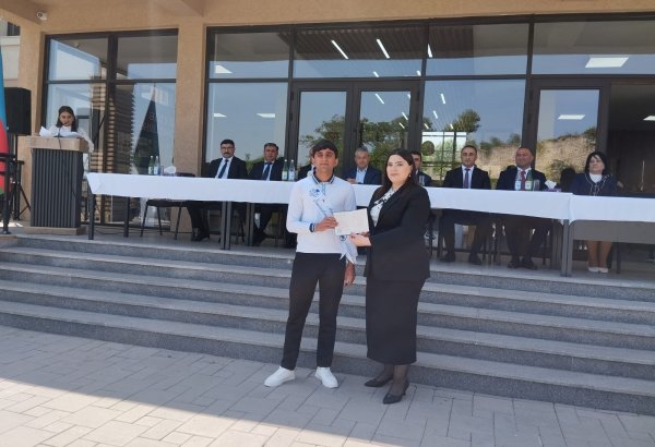 Azerbaijan's Shusha Echoes with “Last Bell” after 34 Years (PHOTO)