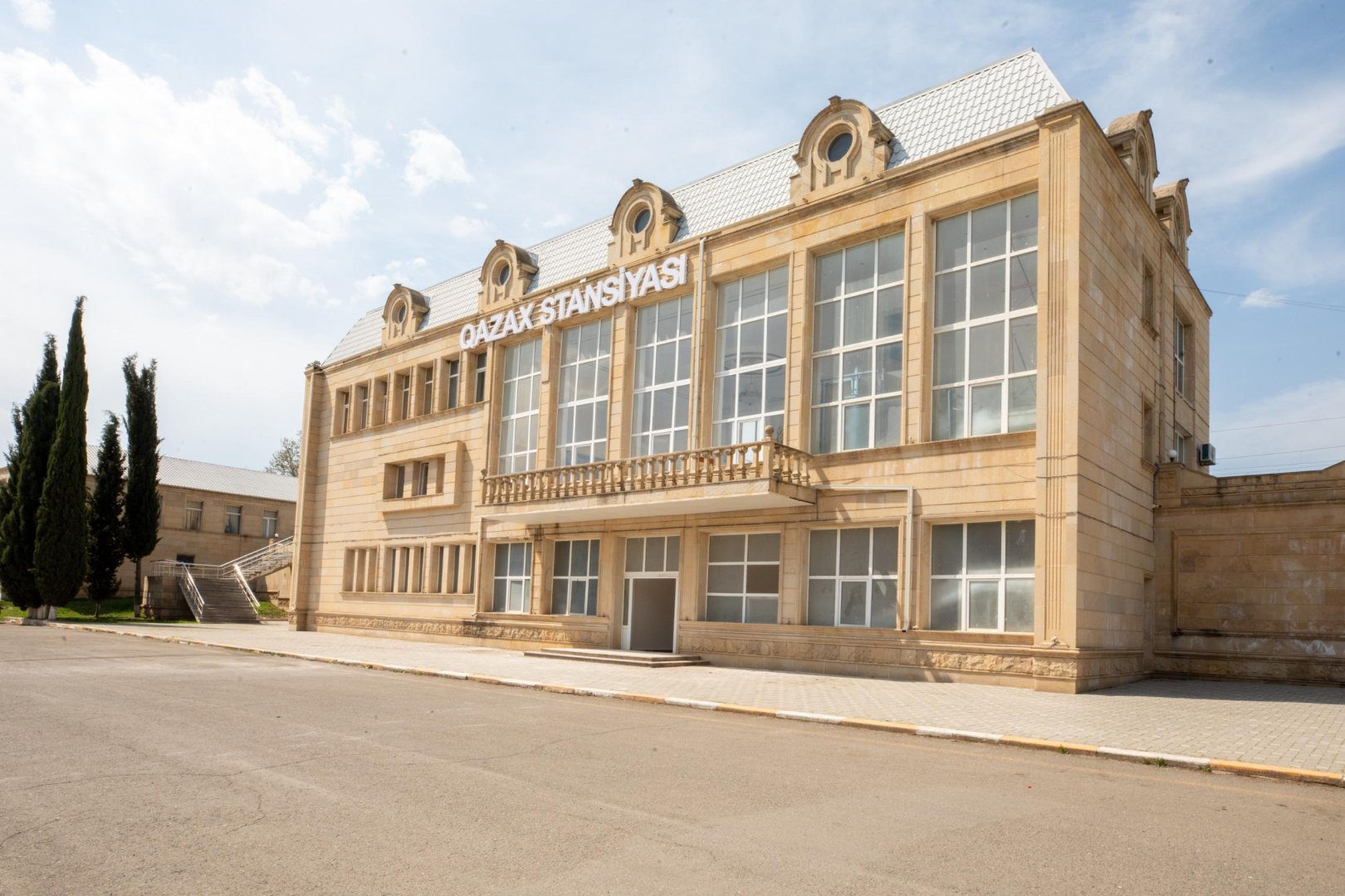 Azerbaijan rolls out high-speed passenger service to Gazakh (PHOTO)