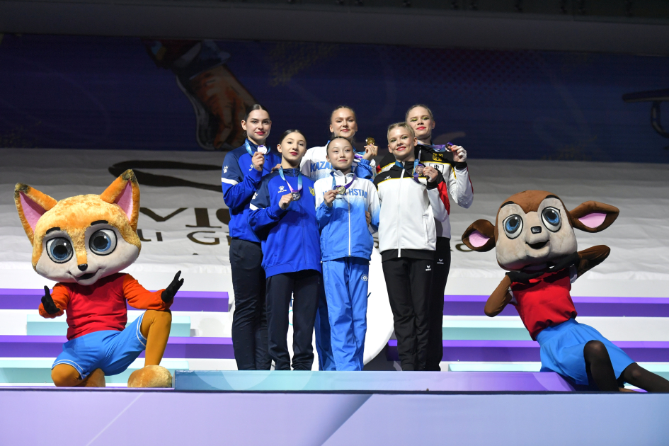 Azerbaijani athletes shine at Sports Acrobatics World Cup in Baku (PHOTO)