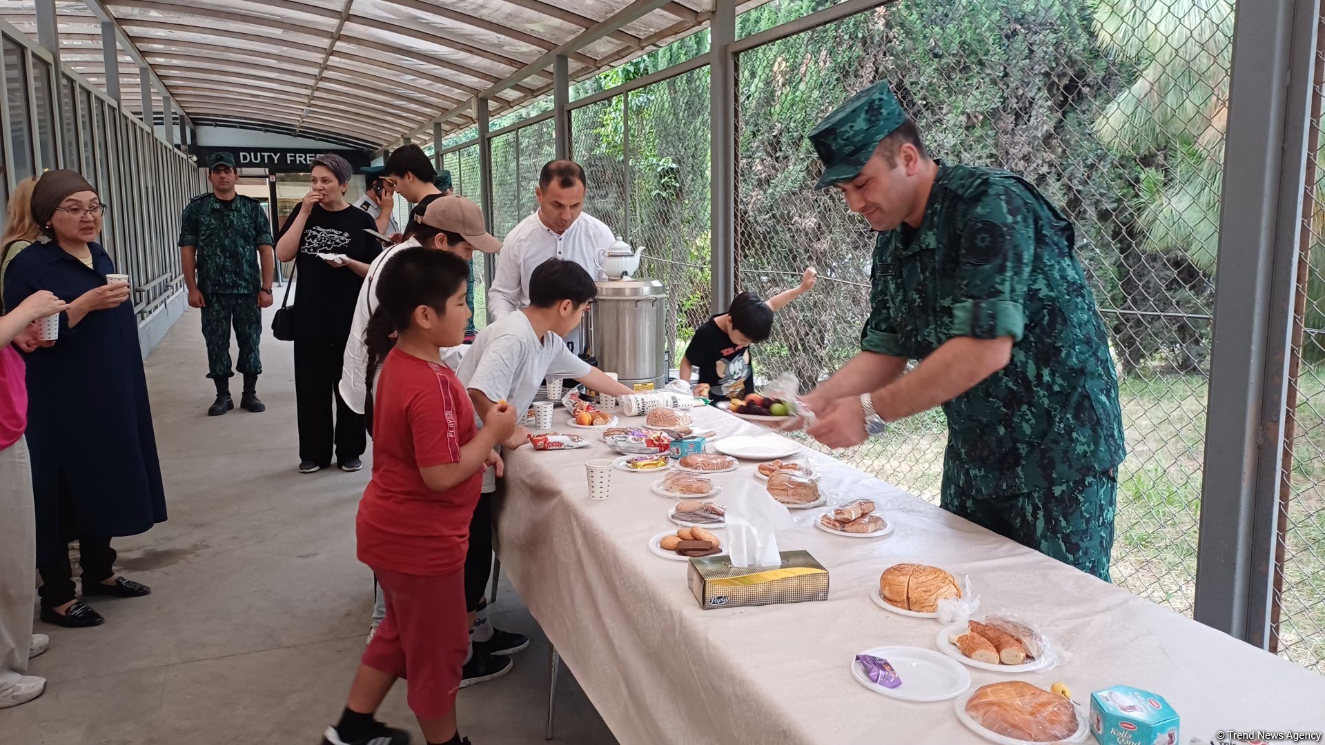 Kyrgyz citizens evacuated from Iran to Azerbaijan (PHOTO/VIDEO)