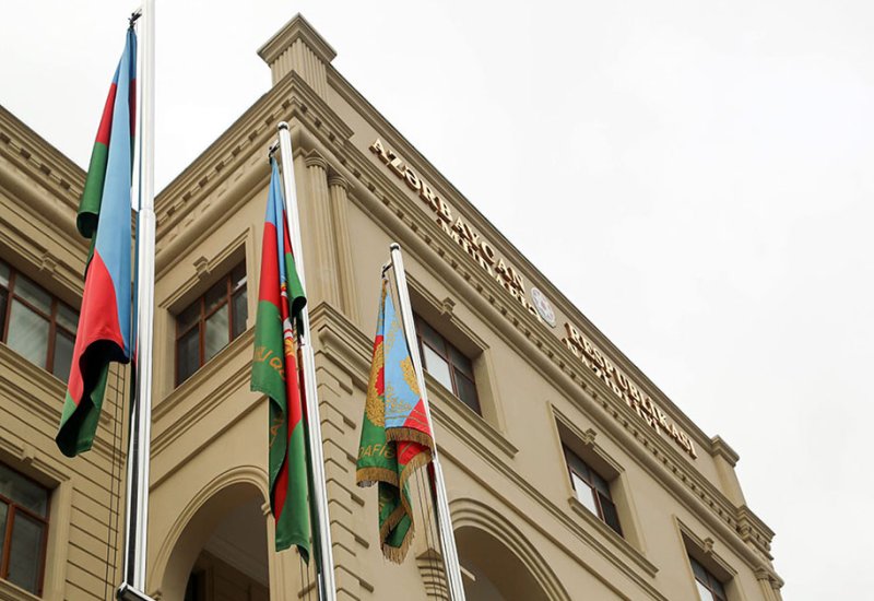 Azerbaijani defense minister pays official visit to Belarus