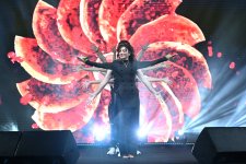 Concert held in Heydar Aliyev Center park on occasion of National Salvation Day (PHOTO)