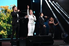 Concert held in Heydar Aliyev Center park on occasion of National Salvation Day (PHOTO)