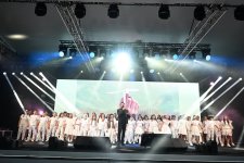 Concert held in Heydar Aliyev Center park on occasion of National Salvation Day (PHOTO)