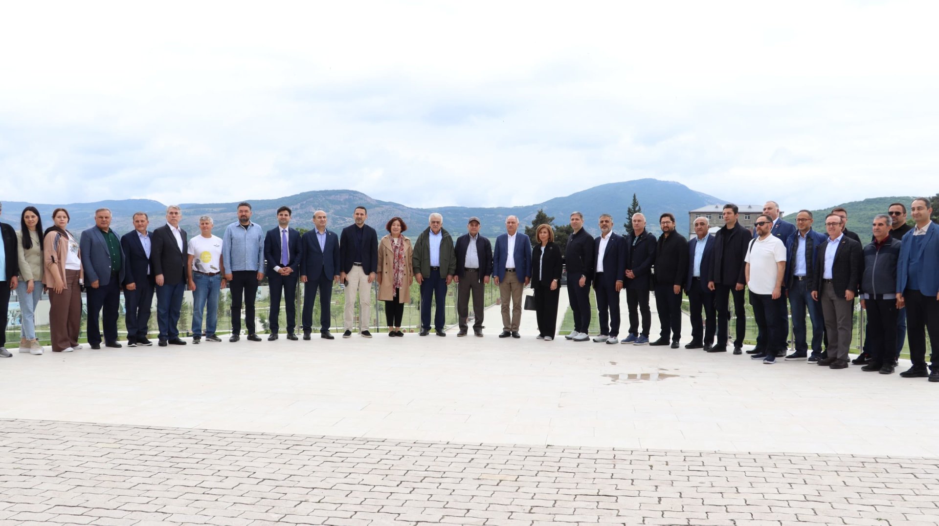 Delegates from ruling parties worldwide visit Azerbaijan’s Khankendi (PHOTO)