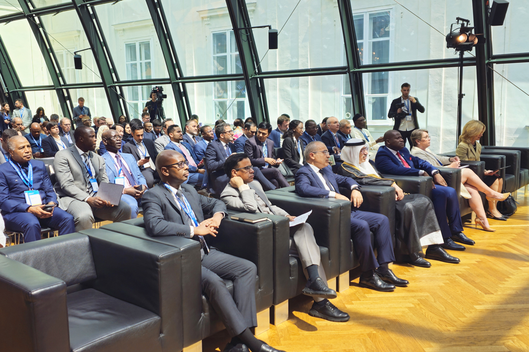 Azerbaijan discusses economic priorities at OPEC Int'l Development Fund forum (PHOTO)