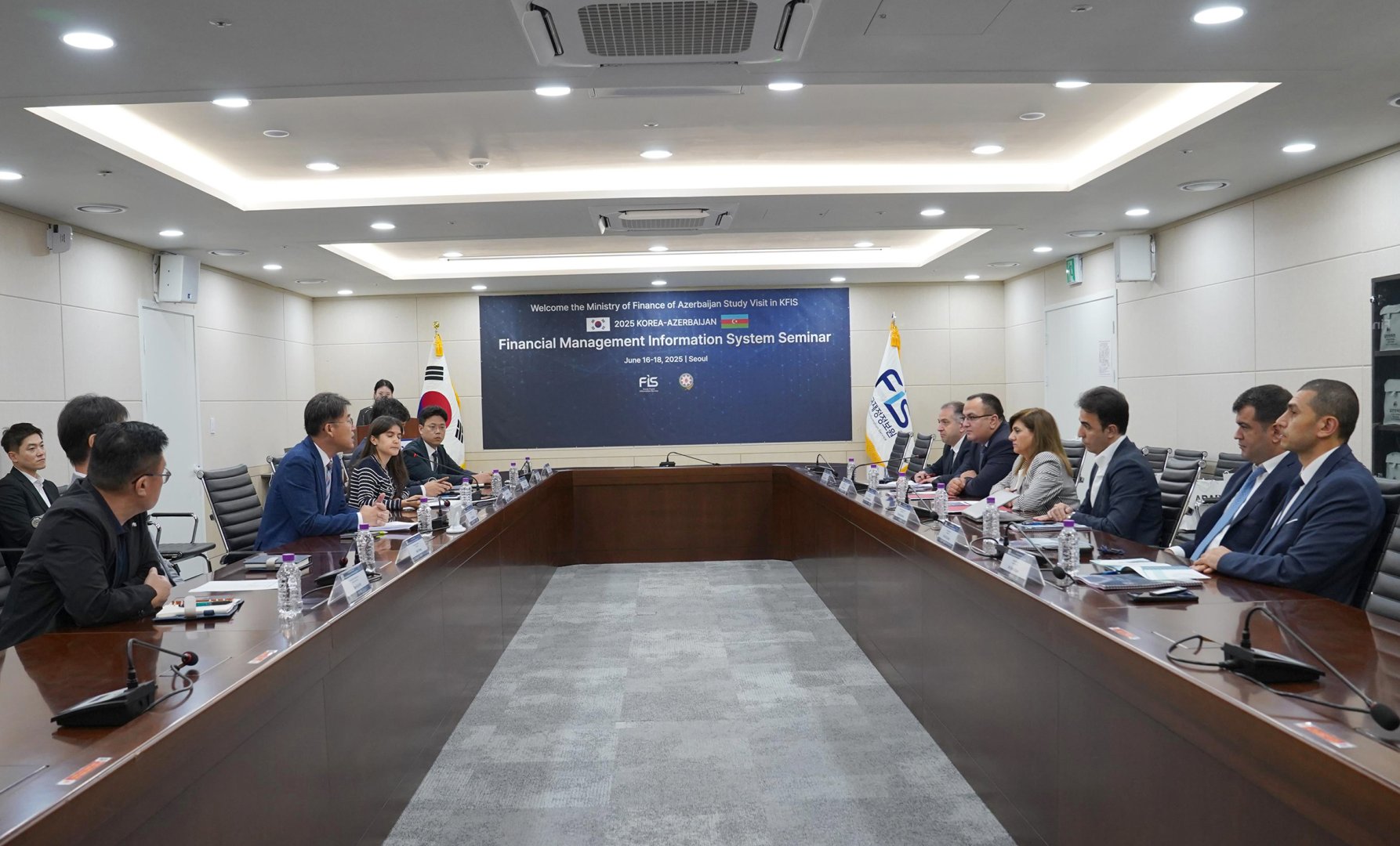 Azerbaijan explores South Korea’s model for digitizing public finance (PHOTO)