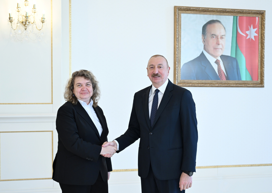President Ilham Aliyev receives President of National Assembly of Bulgaria (PHOTO)