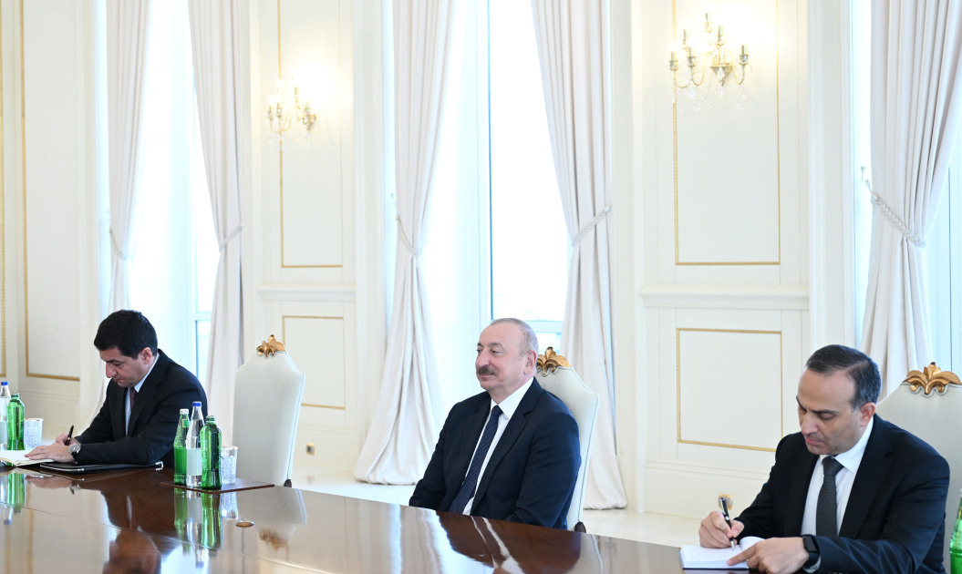 President Ilham Aliyev receives President of National Assembly of Bulgaria (PHOTO)