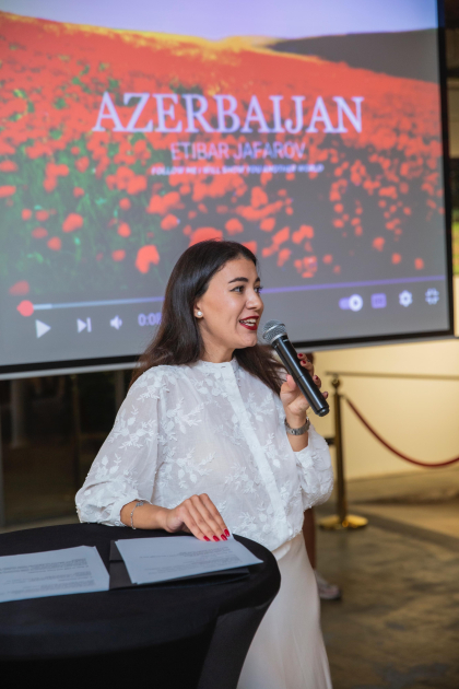Azerbaijani diaspora holds photo expo on multiculturalism in Spanish Barcelona (PHOTO)