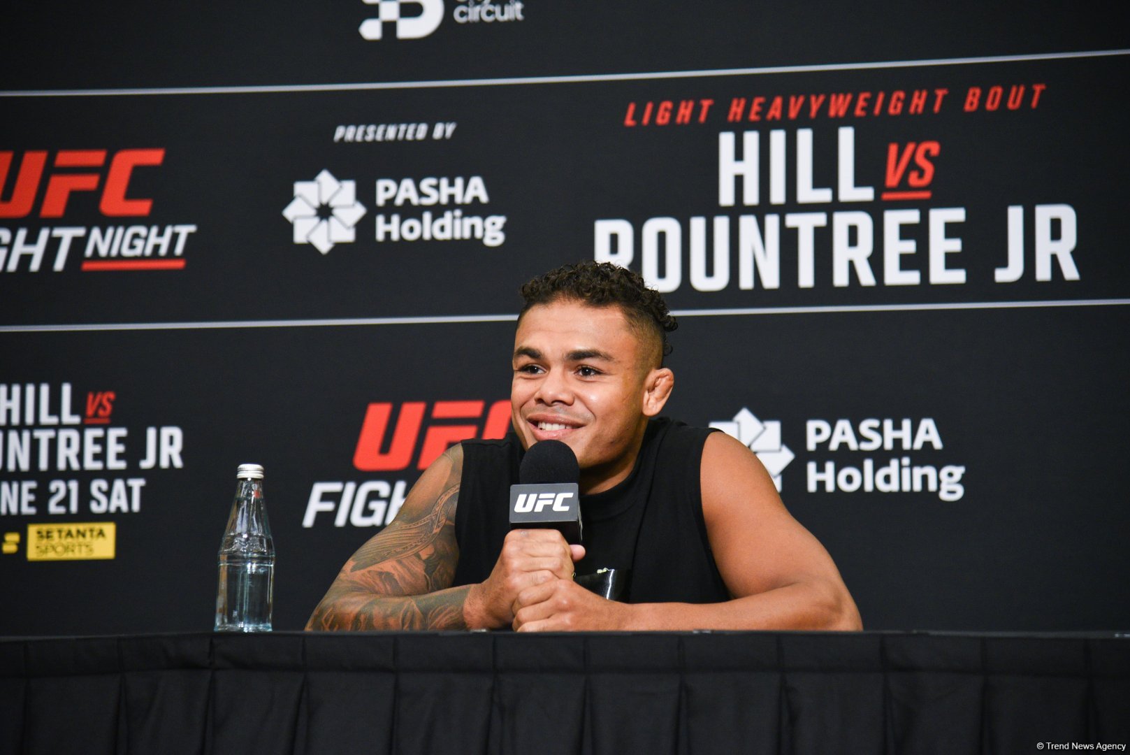 Brazilian athlete gears up for heavy battle with Azerbaijani rival at UFC (PHOTO)