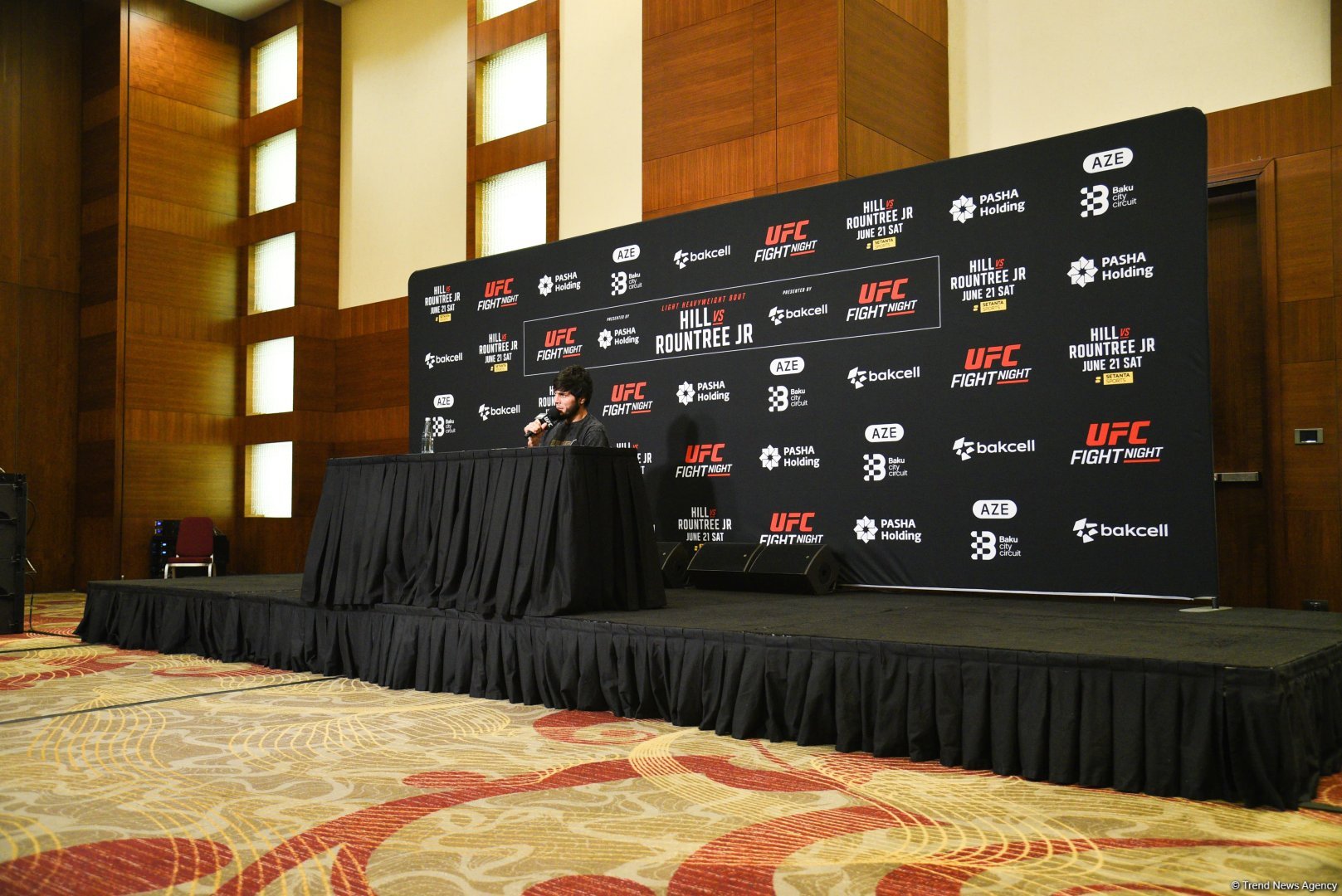 Azerbaijani athlete vows to bring honor to nation in his UFC debut (PHOTO)