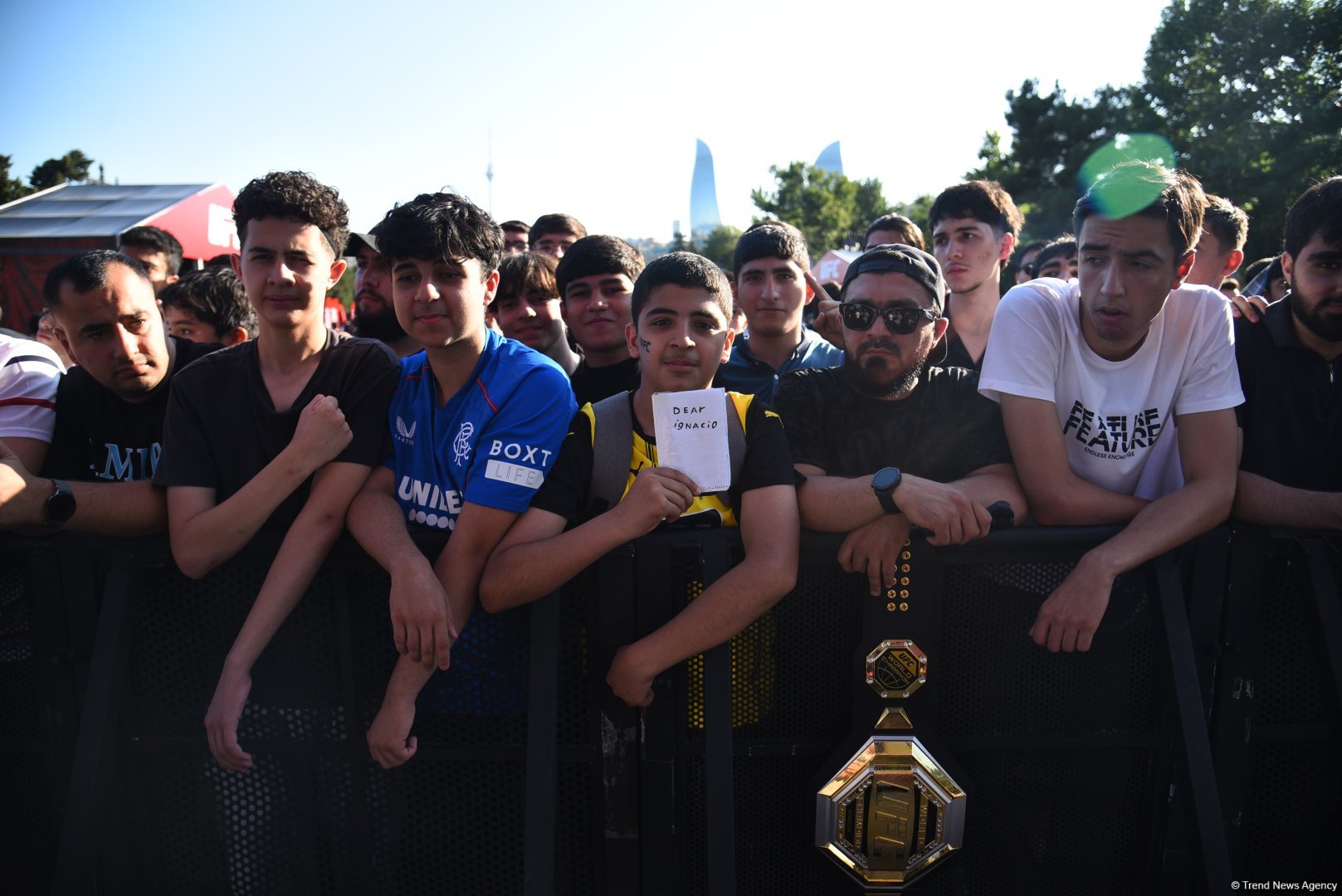 UFC on Caspian coast: fighters held an open training session in heart of Baku (PHOTO)