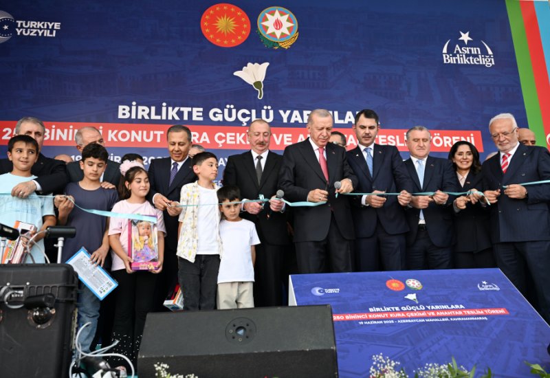 President Ilham Aliyev, President Recep Tayyip Erdoğan attend opening ceremony of “Azerbaijan” neighborhood in Kahramanmaraş (PHOTO)
